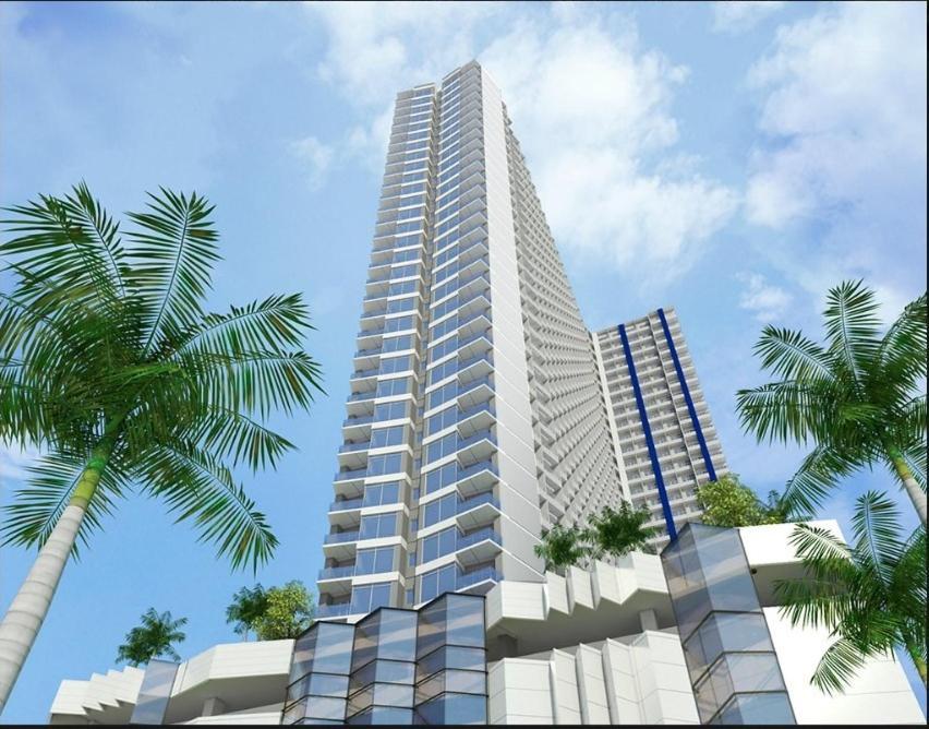 Breeze Residences - 1Br Unit With Balcony -Top Floor Manille Extérieur photo